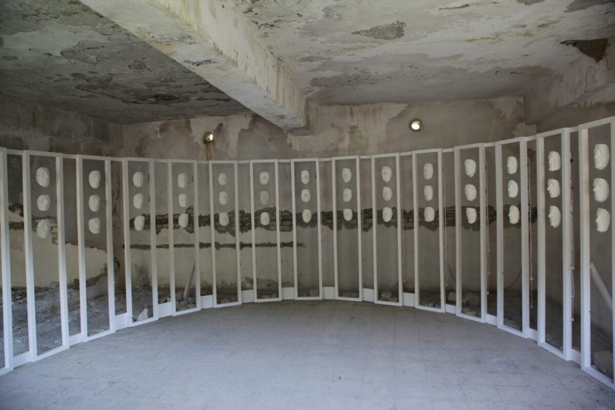 The Present Past Sculptural Installation 220x600x300 cm
